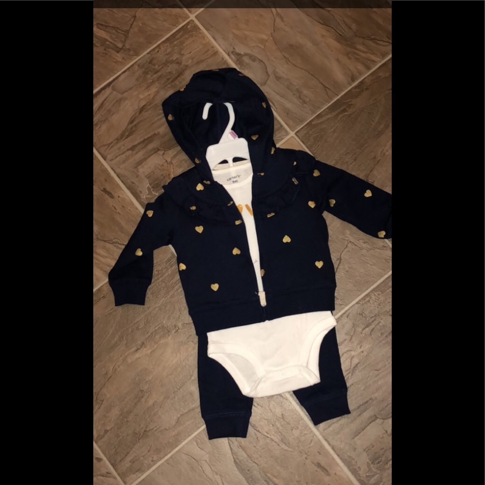 New carters outfit w/ hoodie